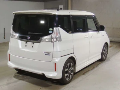 Suzuki Solio