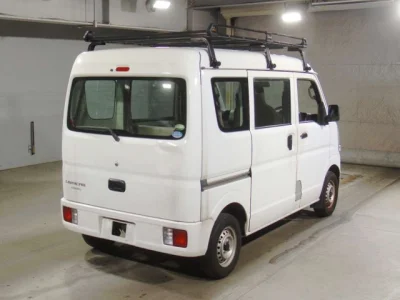 Mitsubishi Minicab Van