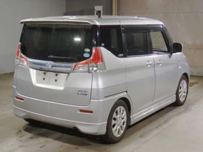 Suzuki Solio
