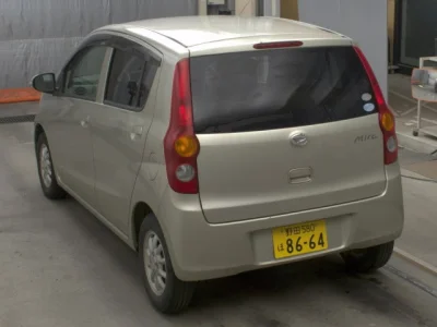 Daihatsu Mira