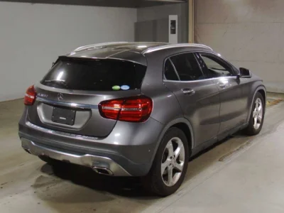 Mercedes-Benz GLA-Class