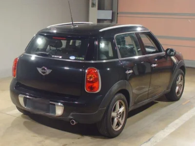 MINI Crossover
