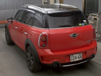 MINI Crossover