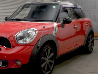 MINI Crossover