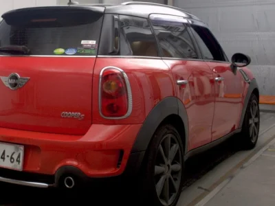 MINI Crossover