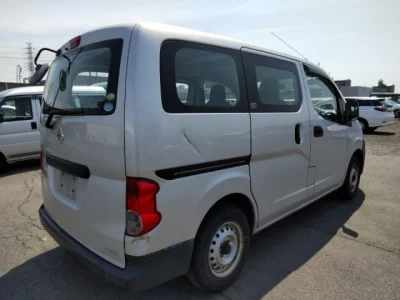 Nissan NV200