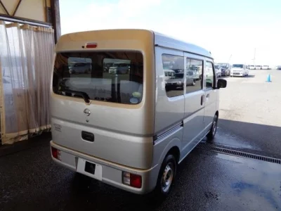 Nissan NV100 CLIPPER