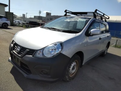 Nissan AD