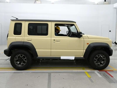 Suzuki JIMNY NOMADE
