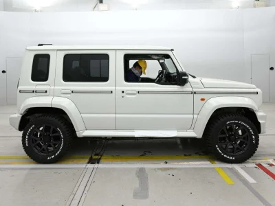Suzuki JIMNY NOMADE