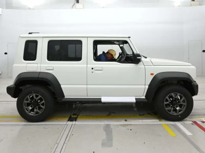Suzuki JIMNY NOMADE