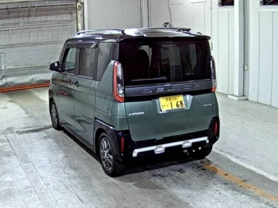 Mitsubishi Delica Mini