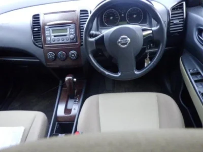Nissan WINGROAD