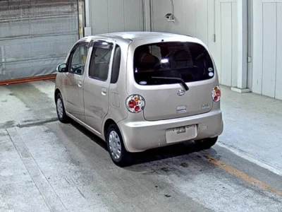 Daihatsu MOVE LATTE
