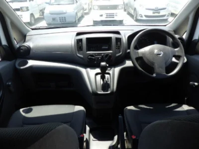 Nissan NV200