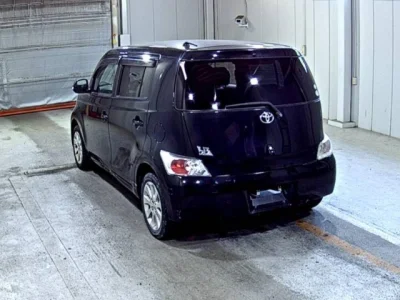 Toyota bB