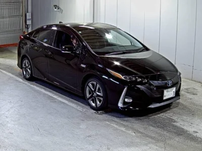 Toyota Prius PHV