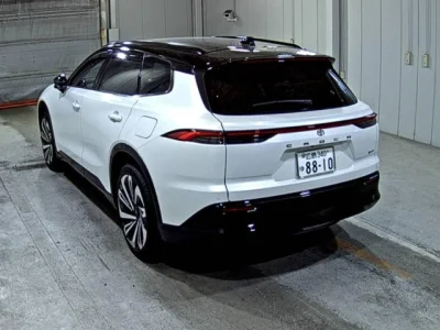 Toyota Crown Estate