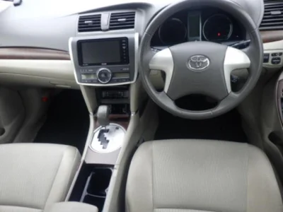 Toyota Premio