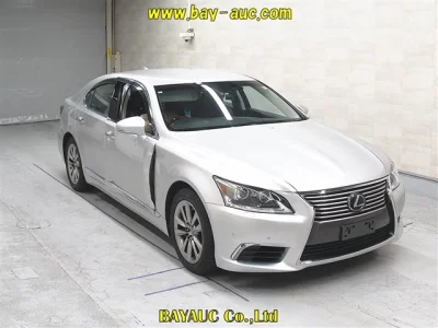 Lexus LS460
