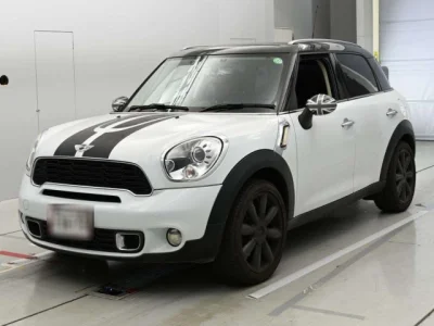 MINI Crossover