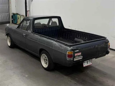 Nissan Sunny Truck