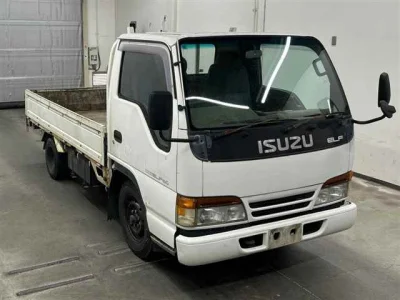 Isuzu Elf