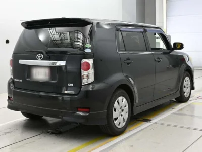 Toyota Corolla Rumion