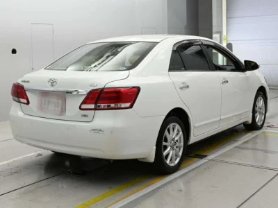 Toyota Premio
