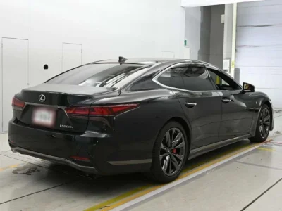 Lexus LS500h