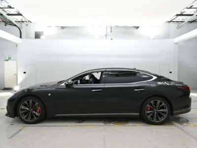 Lexus LS500h