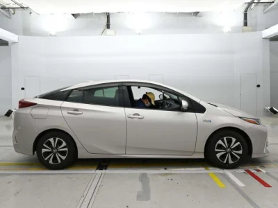 Toyota Prius PHV