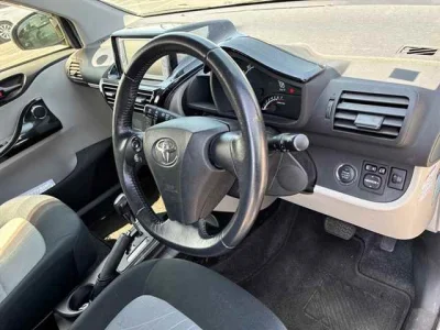 Toyota iQ