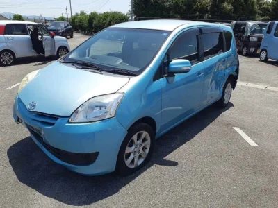 Toyota Passo Sette