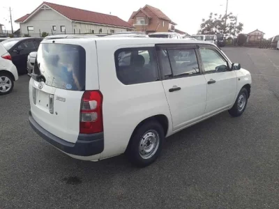 Toyota Succeed
