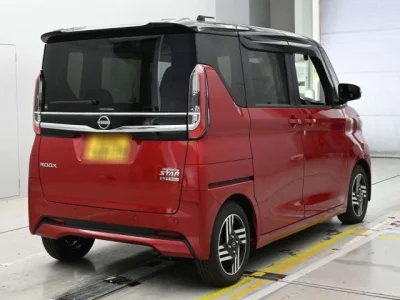 Nissan ROOX