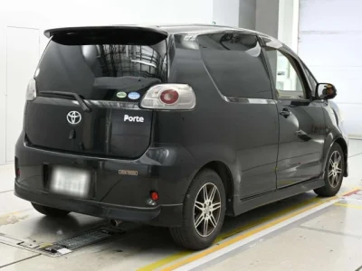 Toyota Porte