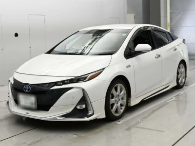 Toyota Prius PHV