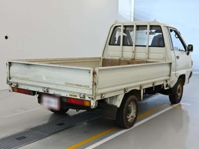 Toyota TownAce Truck