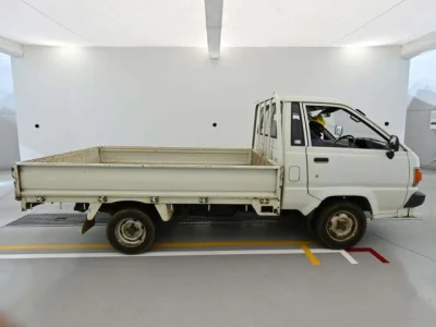 Toyota TownAce Truck