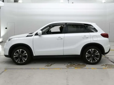 Suzuki Escudo