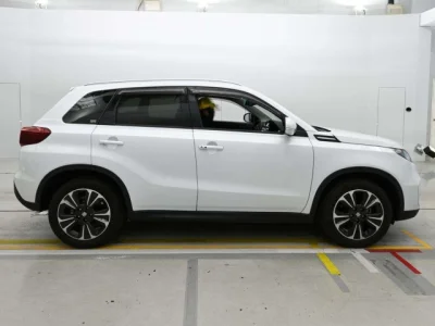 Suzuki Escudo