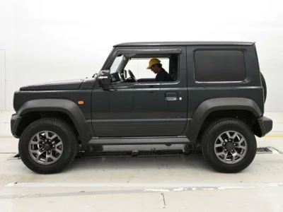 Suzuki Jimny Sierra