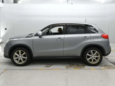 Suzuki Escudo