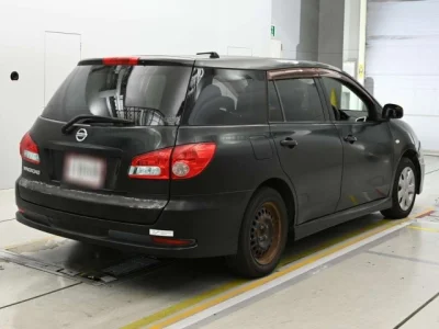 Nissan WINGROAD