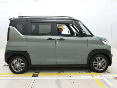 Mitsubishi Delica Mini