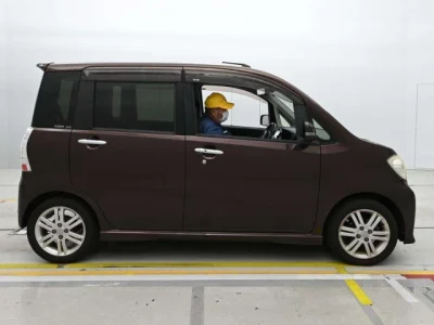 Daihatsu Tanto Exe