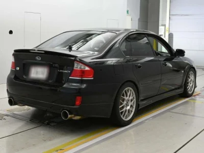 Subaru Legacy B4