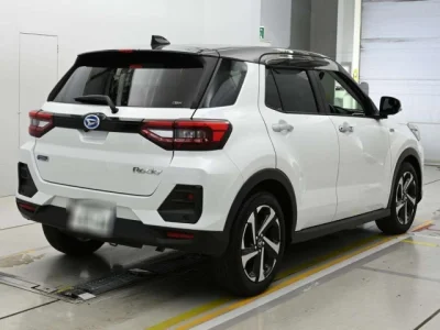Daihatsu ROCKY