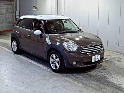 MINI Crossover